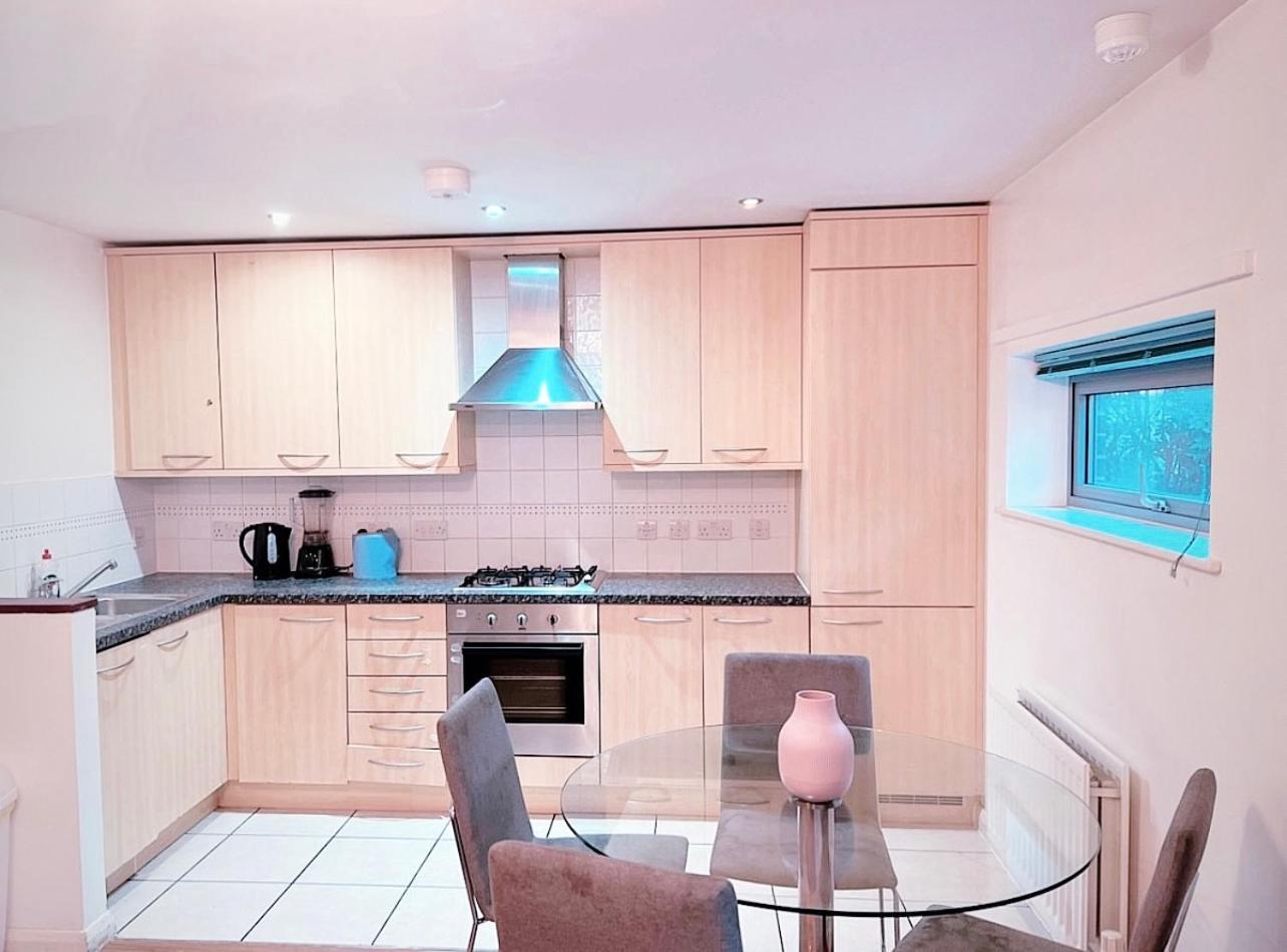 Battersea Chelsea Bridge Apartment ลอนดอน ภายนอก รูปภาพ