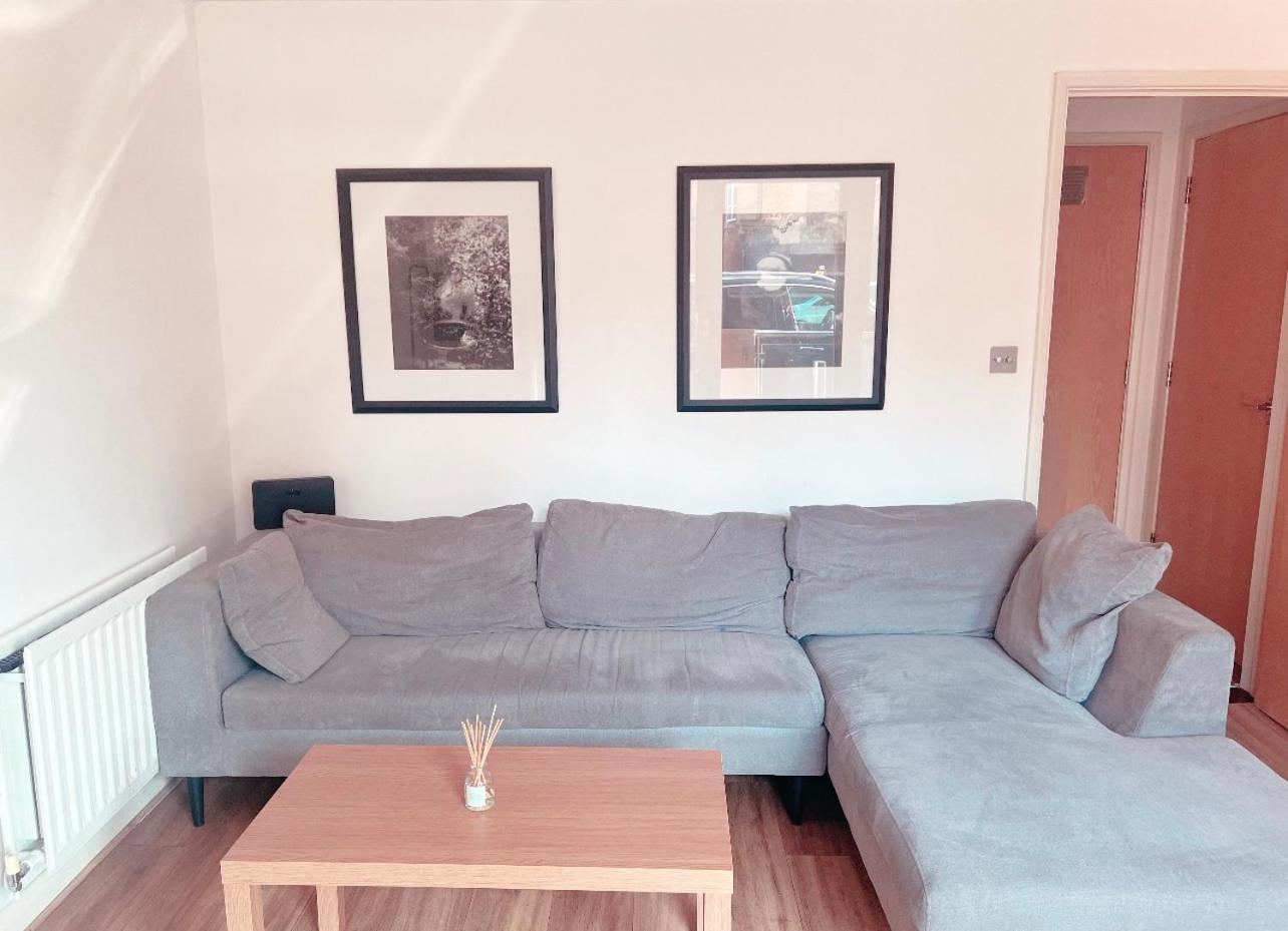 Battersea Chelsea Bridge Apartment ลอนดอน ภายนอก รูปภาพ