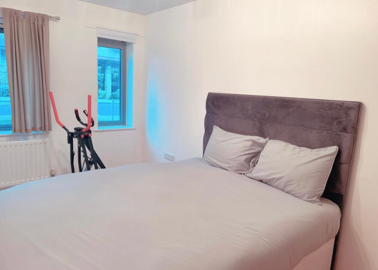 Battersea Chelsea Bridge Apartment ลอนดอน ภายนอก รูปภาพ